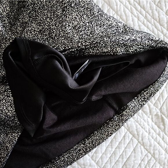 Torrid skirt sparkle night mini  - Picture 12 of 12